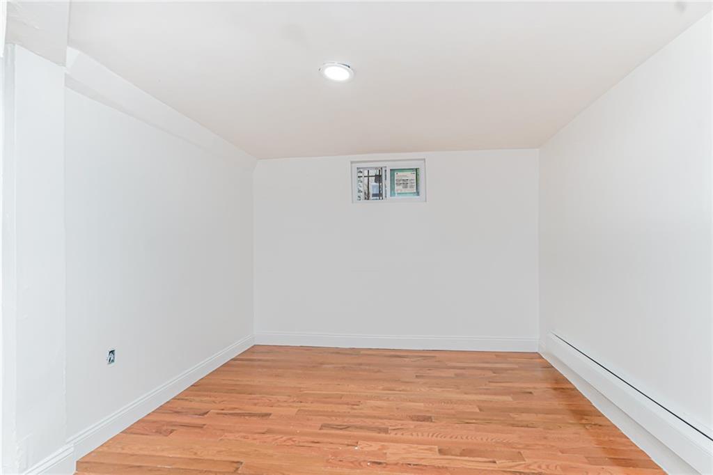 592 East 39th Street, Brooklyn, New York, 11203 image 17