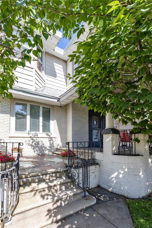 154 Beaumont Street, Brooklyn, New York, 11235 image 40