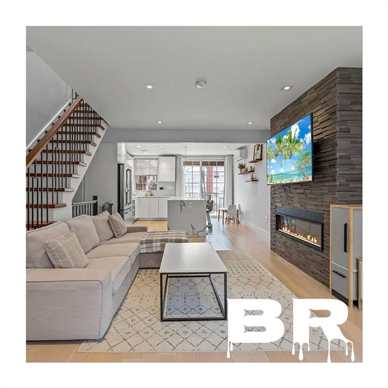 2507 East 23rd Street Image 5