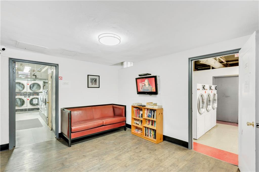 9707 4th Avenue 3R, Brooklyn, New York, 11209 image 22