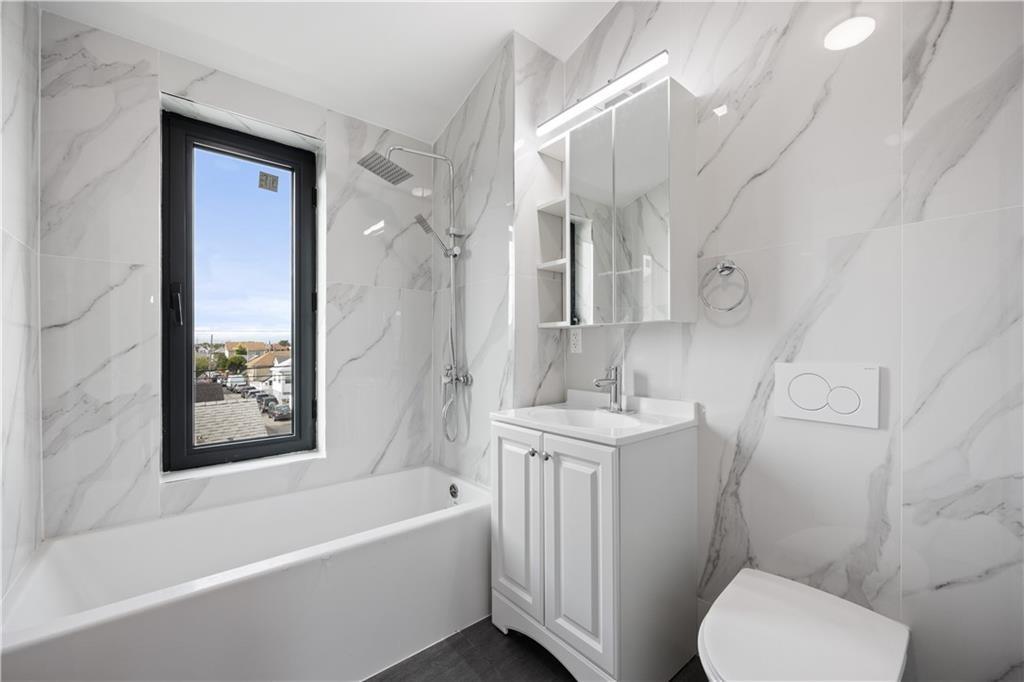 33 Keen Court, Brooklyn, New York, 11229 image 15