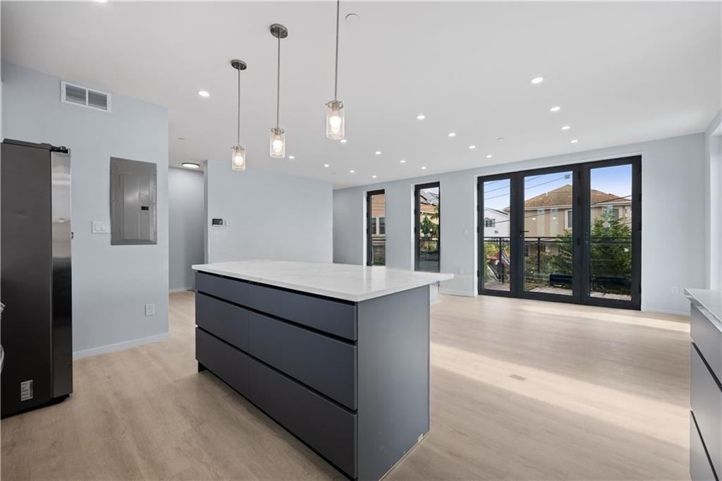33 Keen Court, Brooklyn, New York, 11229 image 6