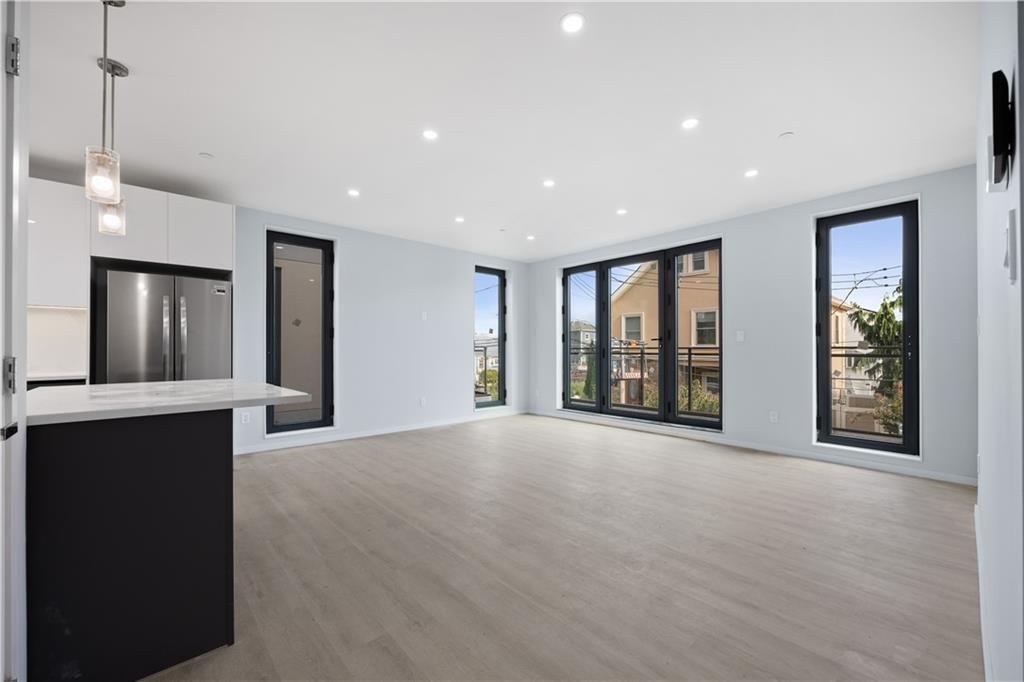 33 Keen Court, Brooklyn, New York, 11229 image 7