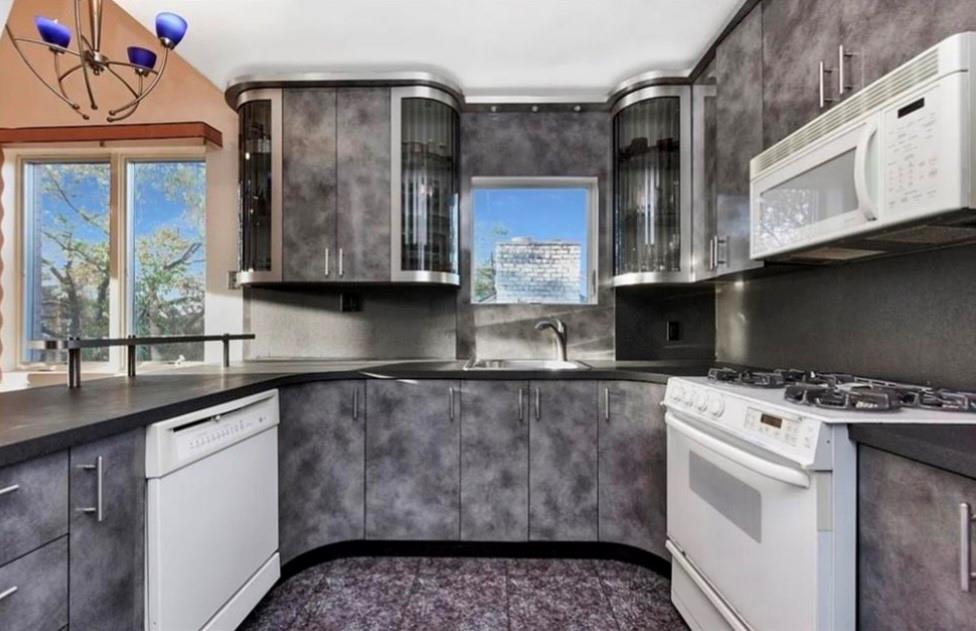 4817 Bedford Avenue 3A Image 4