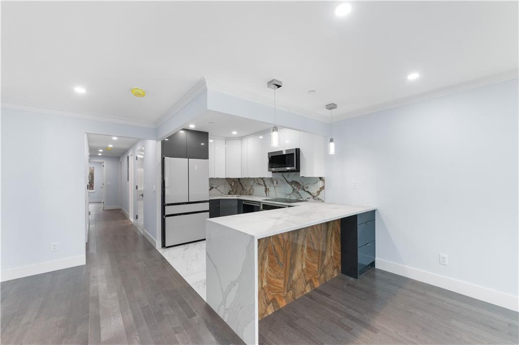 100 16th Street 2 Image 2
