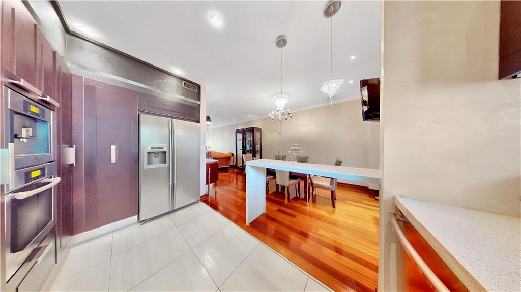20 Corbin Place, Brooklyn, New York, 11235 image 11