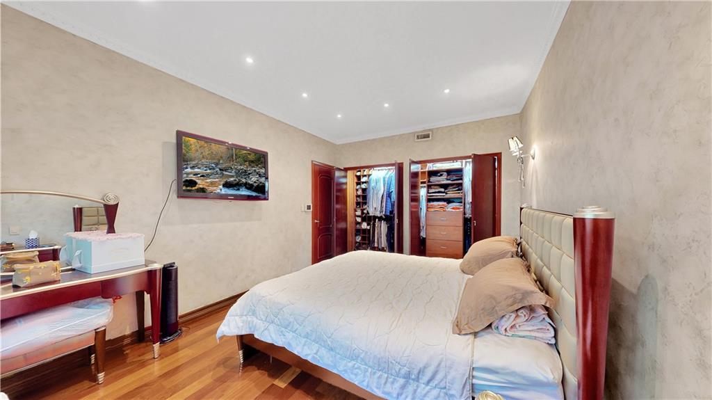 20 Corbin Place, Brooklyn, New York, 11235 image 18