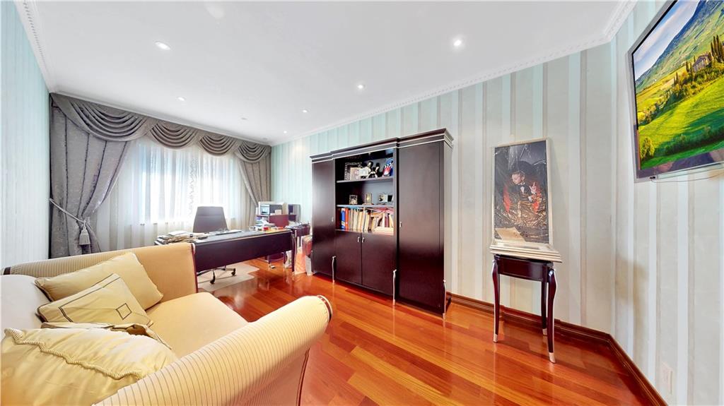 20 Corbin Place, Brooklyn, New York, 11235 image 19