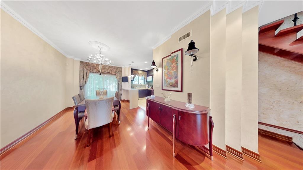 20 Corbin Place, Brooklyn, New York, 11235 image 6