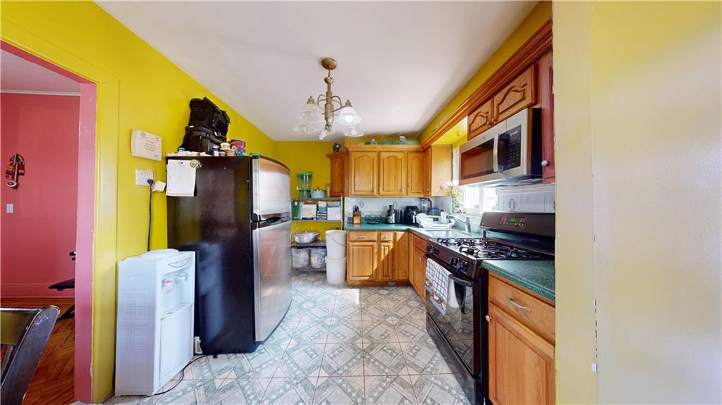 1563 East 46th Street, Brooklyn, New York, 11235 image 7