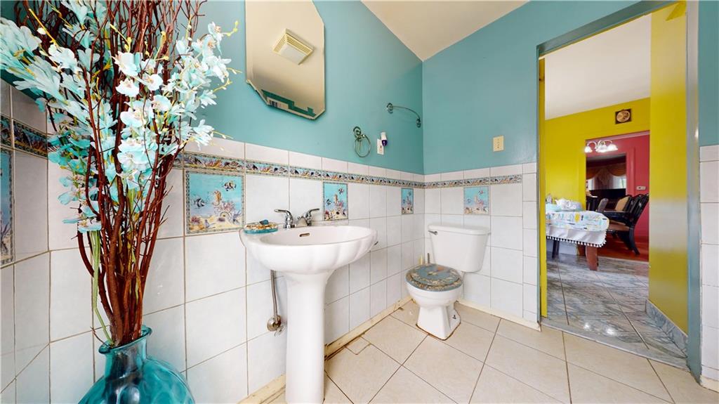 1563 East 46th Street, Brooklyn, New York, 11235 image 8