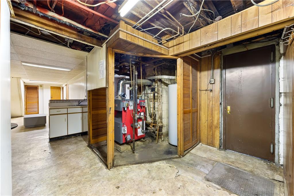 8521 10th Avenue, Brooklyn, New York, 11228 image 20
