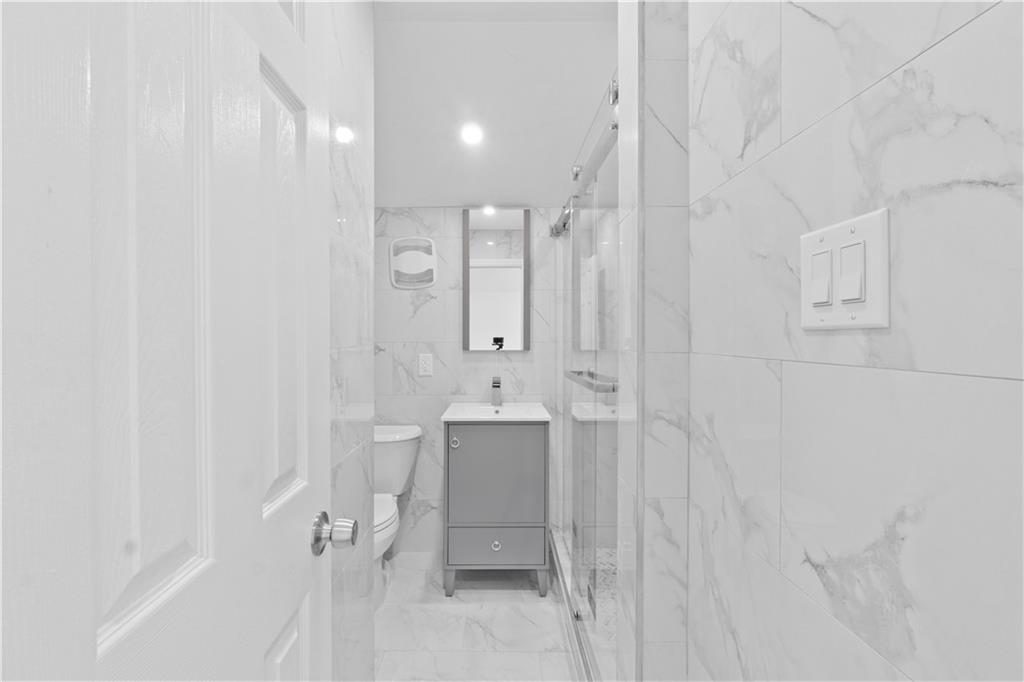 797 Father Capodanno Boulevard, Staten  Island, New York, 10305 image 11