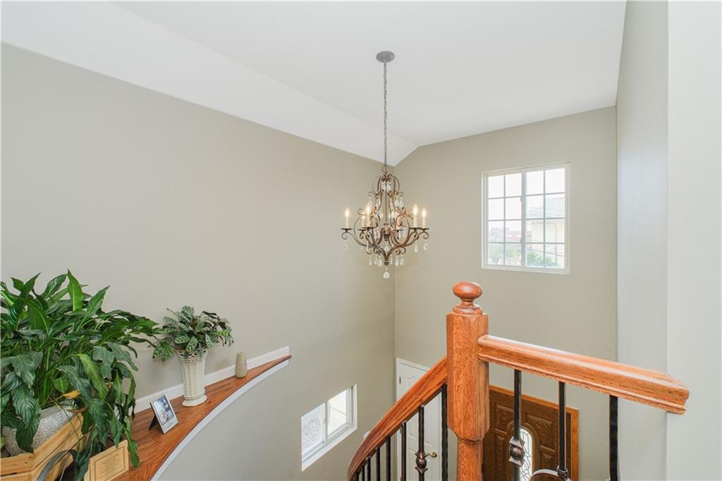 37 Quail Lane, Staten  Island, New York, 10309 image 12