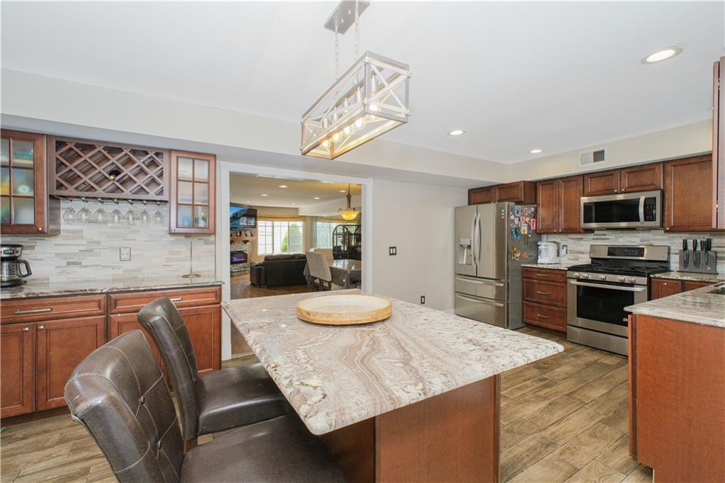 37 Quail Lane, Staten  Island, New York, 10309 image 15