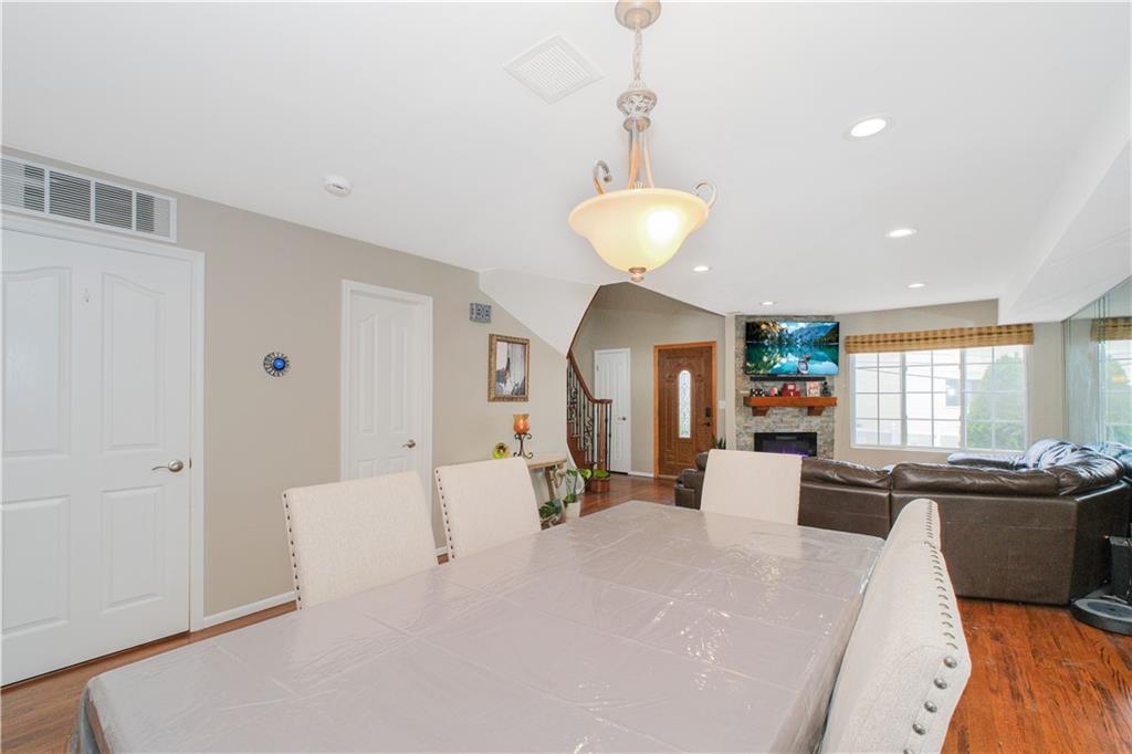 37 Quail Lane, Staten  Island, New York, 10309 image 16