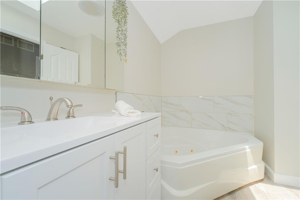 37 Quail Lane, Staten  Island, New York, 10309 image 24