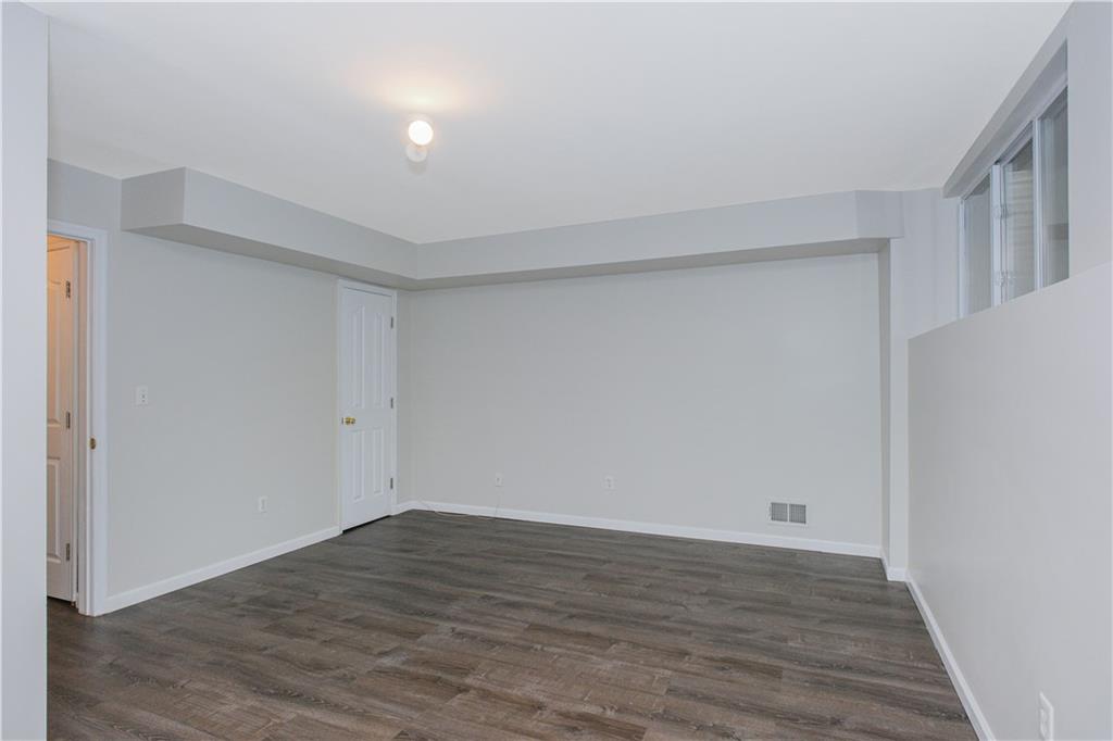 37 Quail Lane, Staten  Island, New York, 10309 image 30