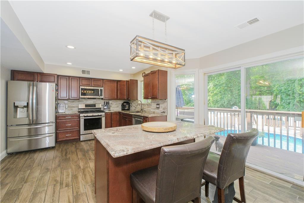 37 Quail Lane, Staten  Island, New York, 10309 image 9