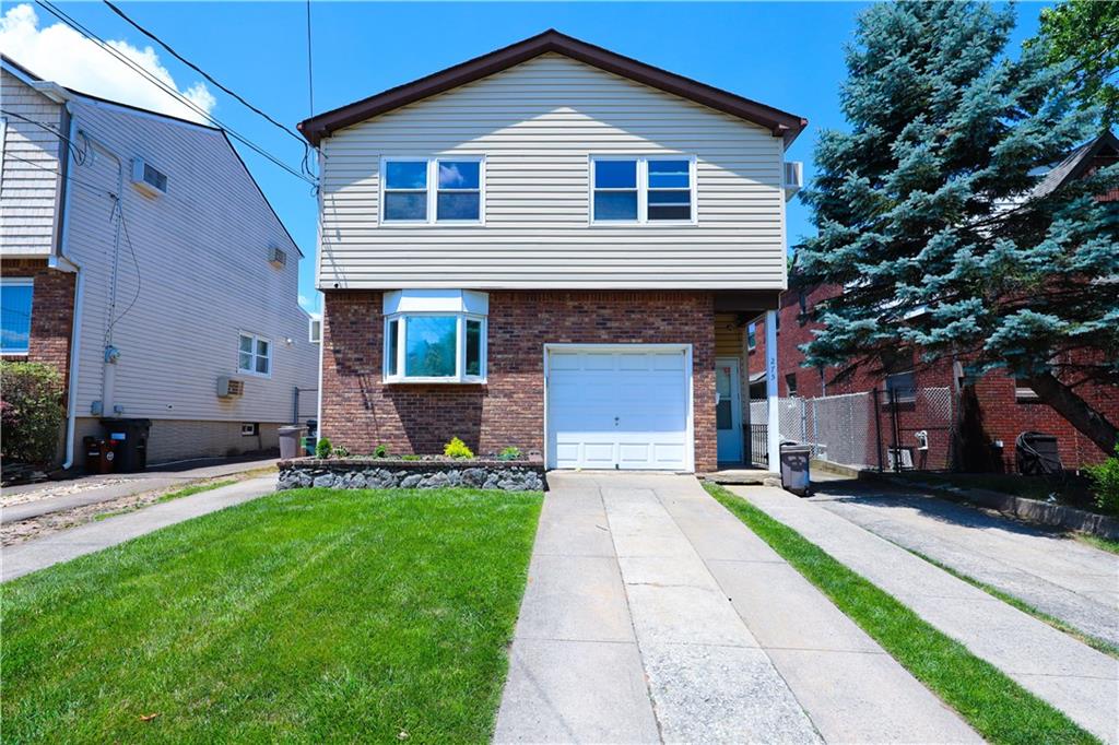 275 Katan Avenue, Staten Island, New York, 10308