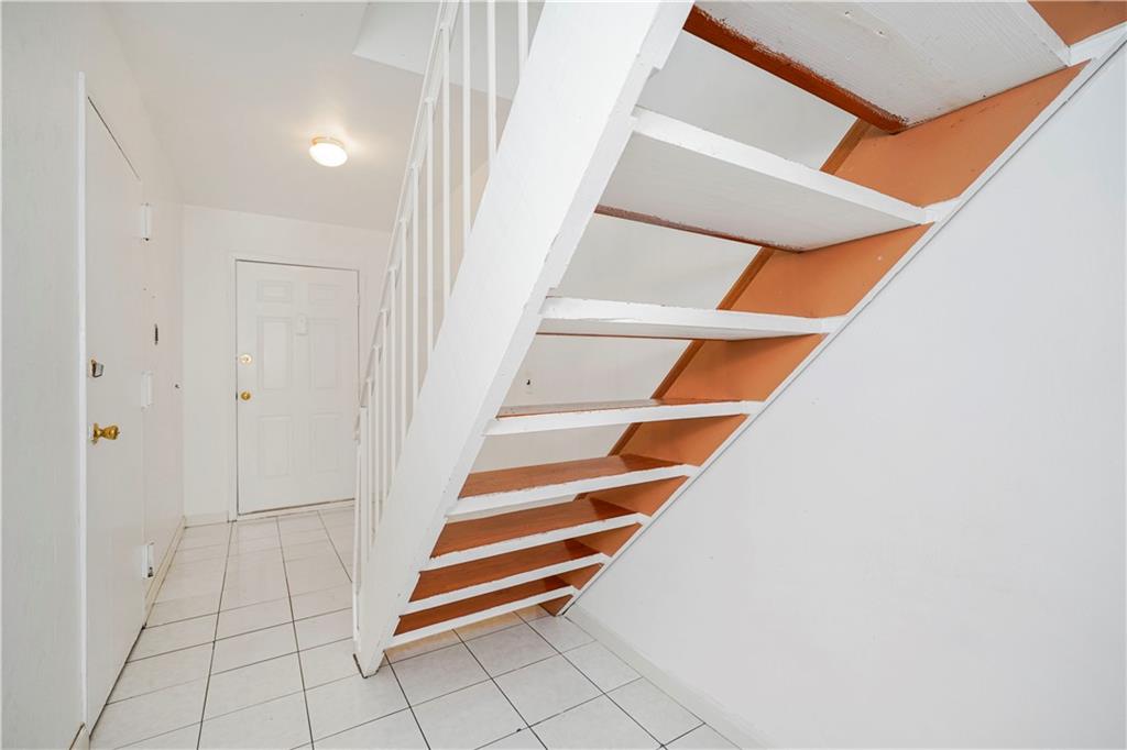 21 Carol Place, Staten  Island, New York, 10314 image 28