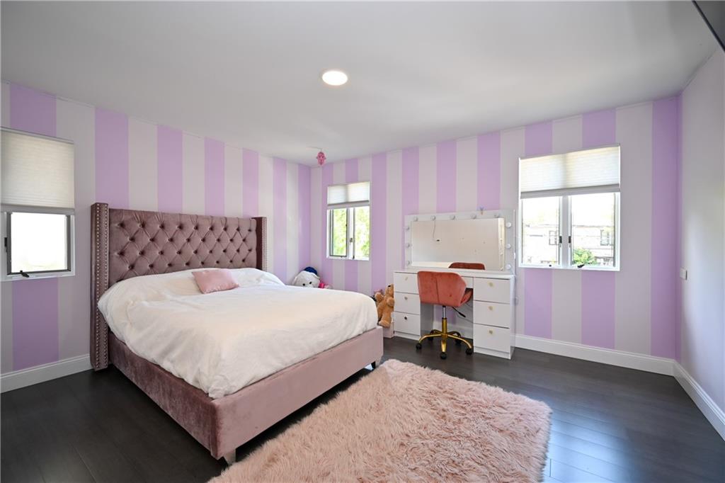 163 Whitman Drive, Brooklyn, New York, 11234 image 18