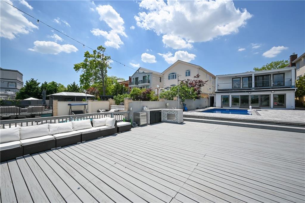 163 Whitman Drive, Brooklyn, New York, 11234 image 26