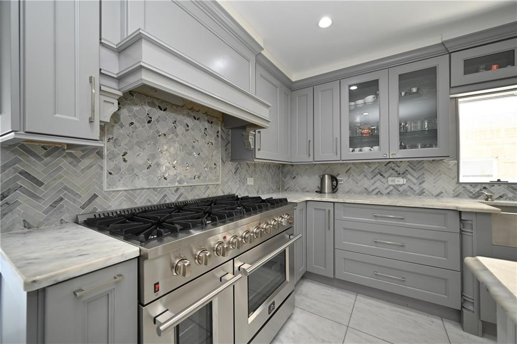 163 Whitman Drive, Brooklyn, New York, 11234 image 10