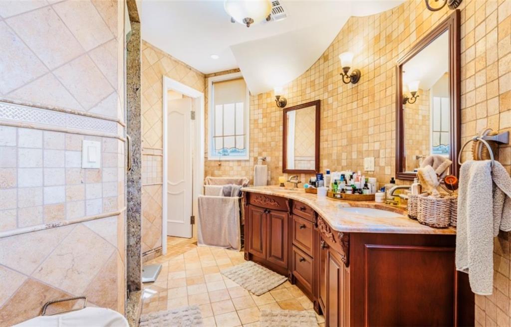 42 Beaumont Street, Brooklyn, New York, 11235 image 14
