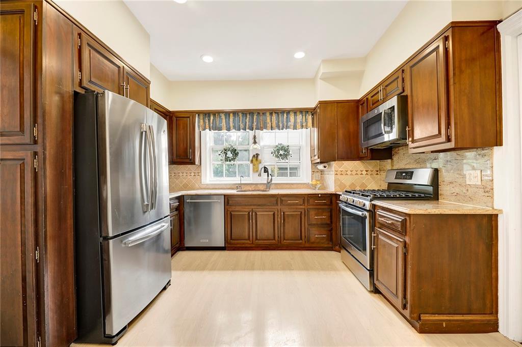 129 97th Street, Brooklyn, New York, 11209 image 10