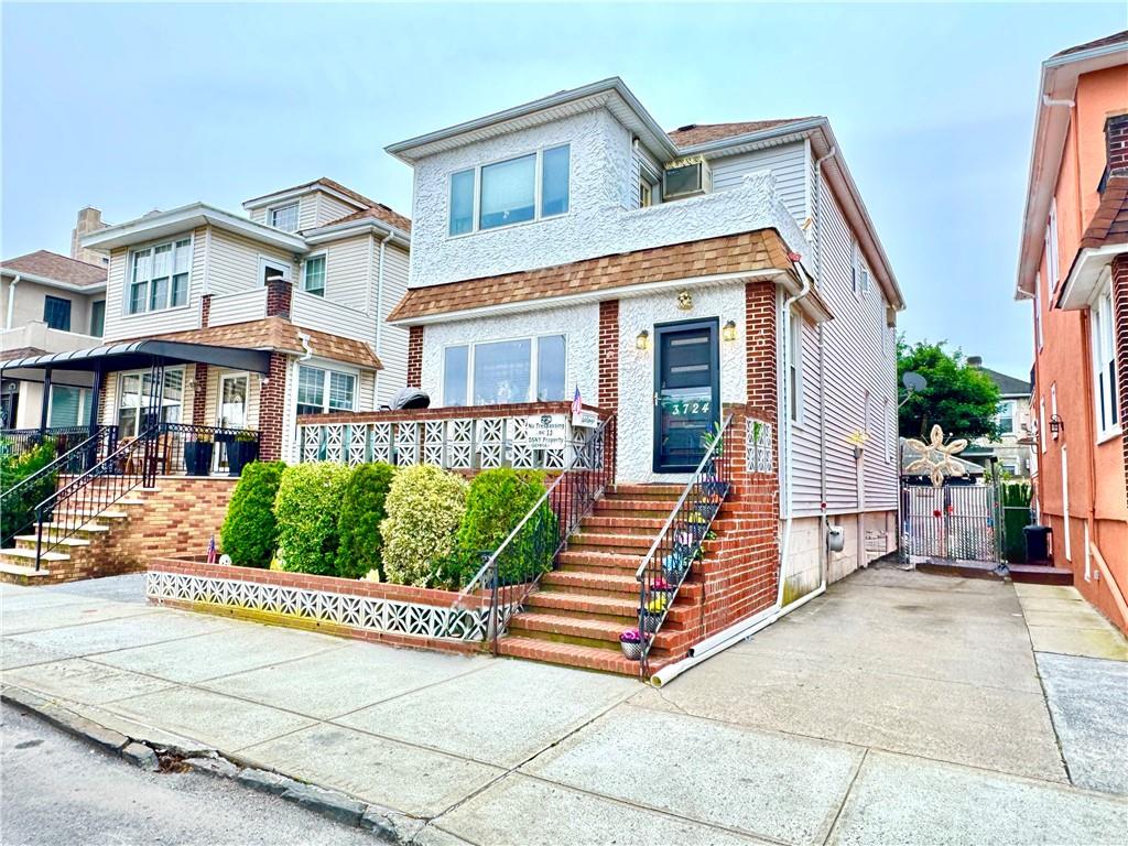 3724 Laurel Avenue Image 2