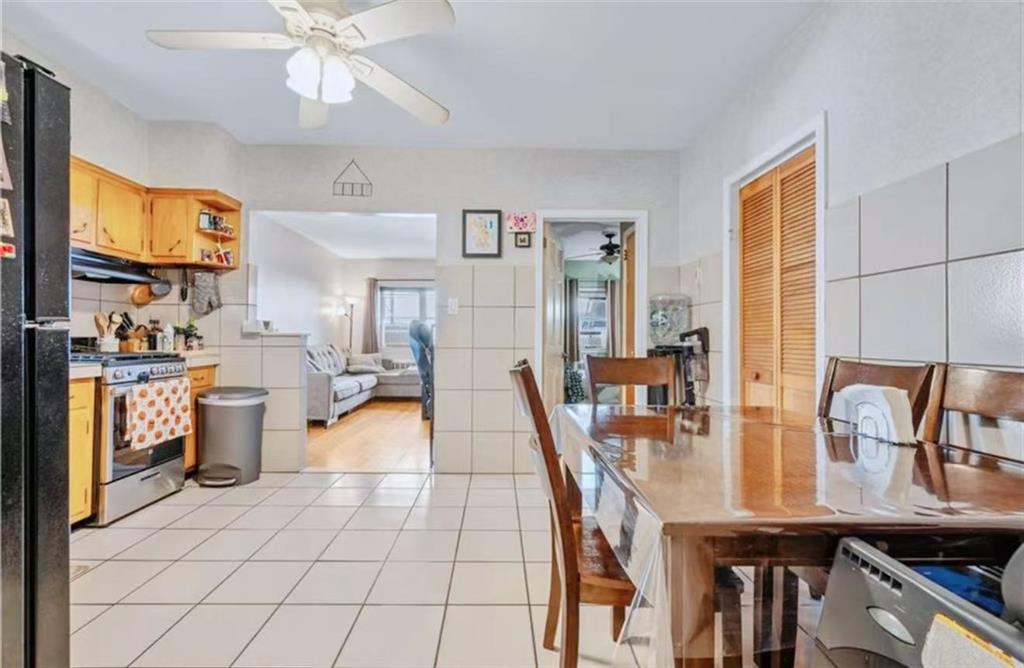 46 Bay 37th Street, Brooklyn, New York, 11214 image 11