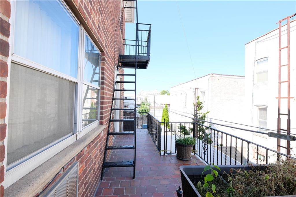 46 Bay 37th Street, Brooklyn, New York, 11214 image 35
