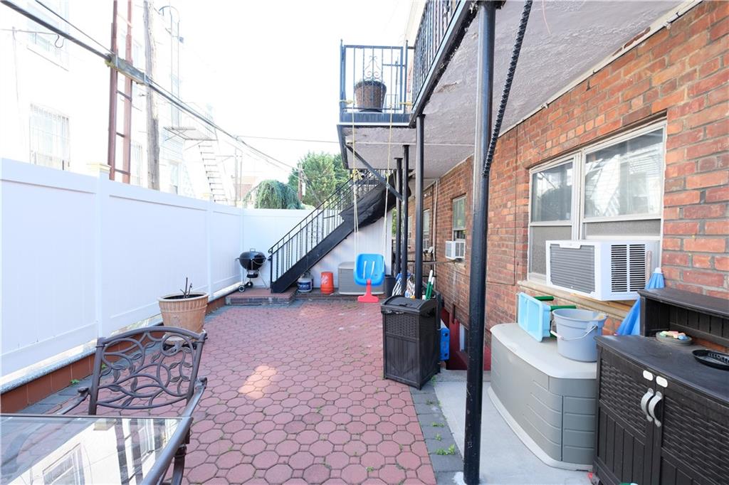 46 Bay 37th Street, Brooklyn, New York, 11214 image 46