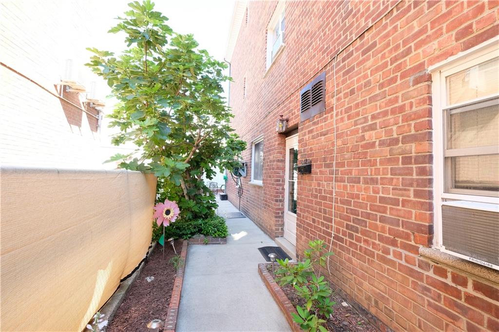 46 Bay 37th Street, Brooklyn, New York, 11214 image 10