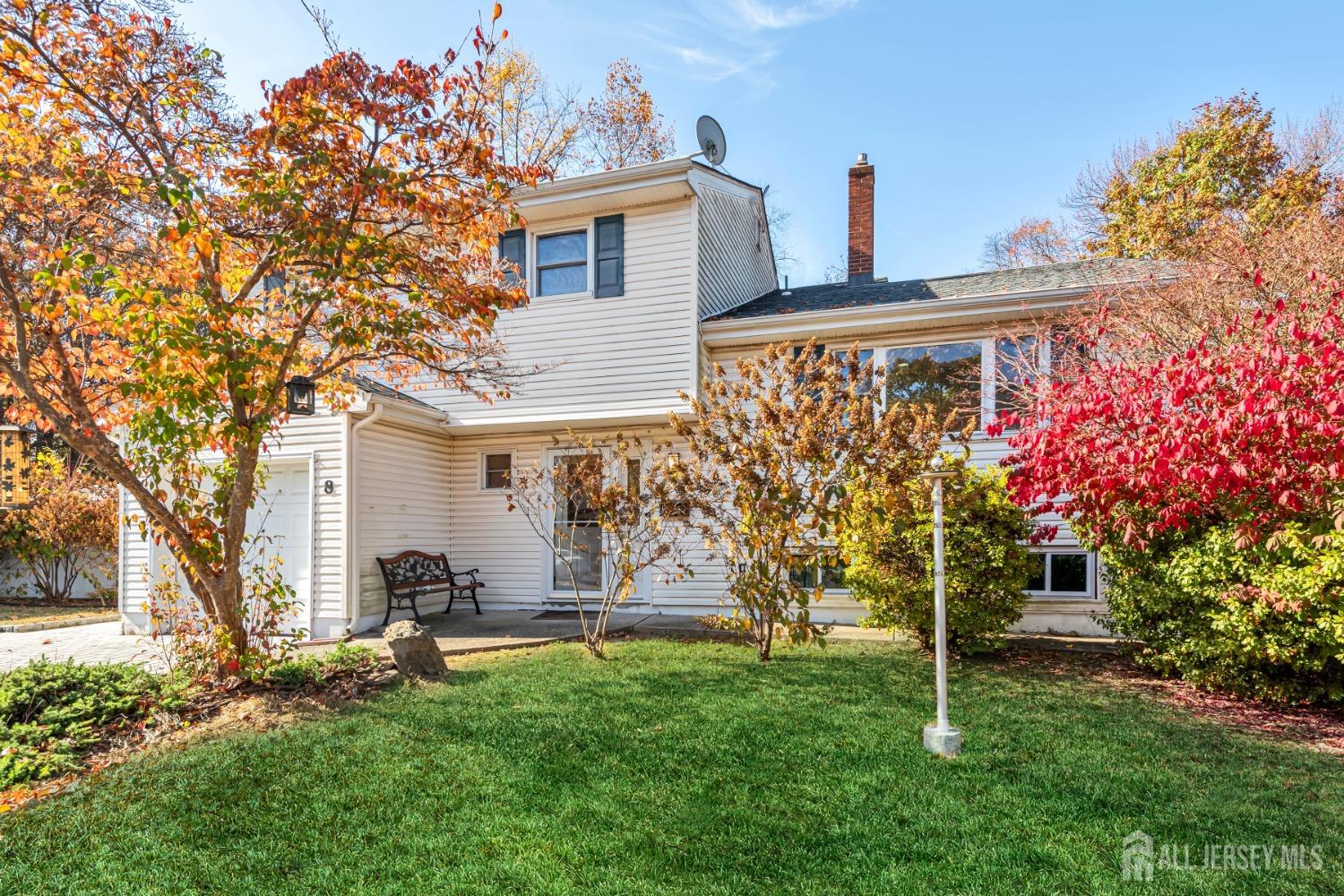 8 Carlisle Court, Edison, NJ, 08817