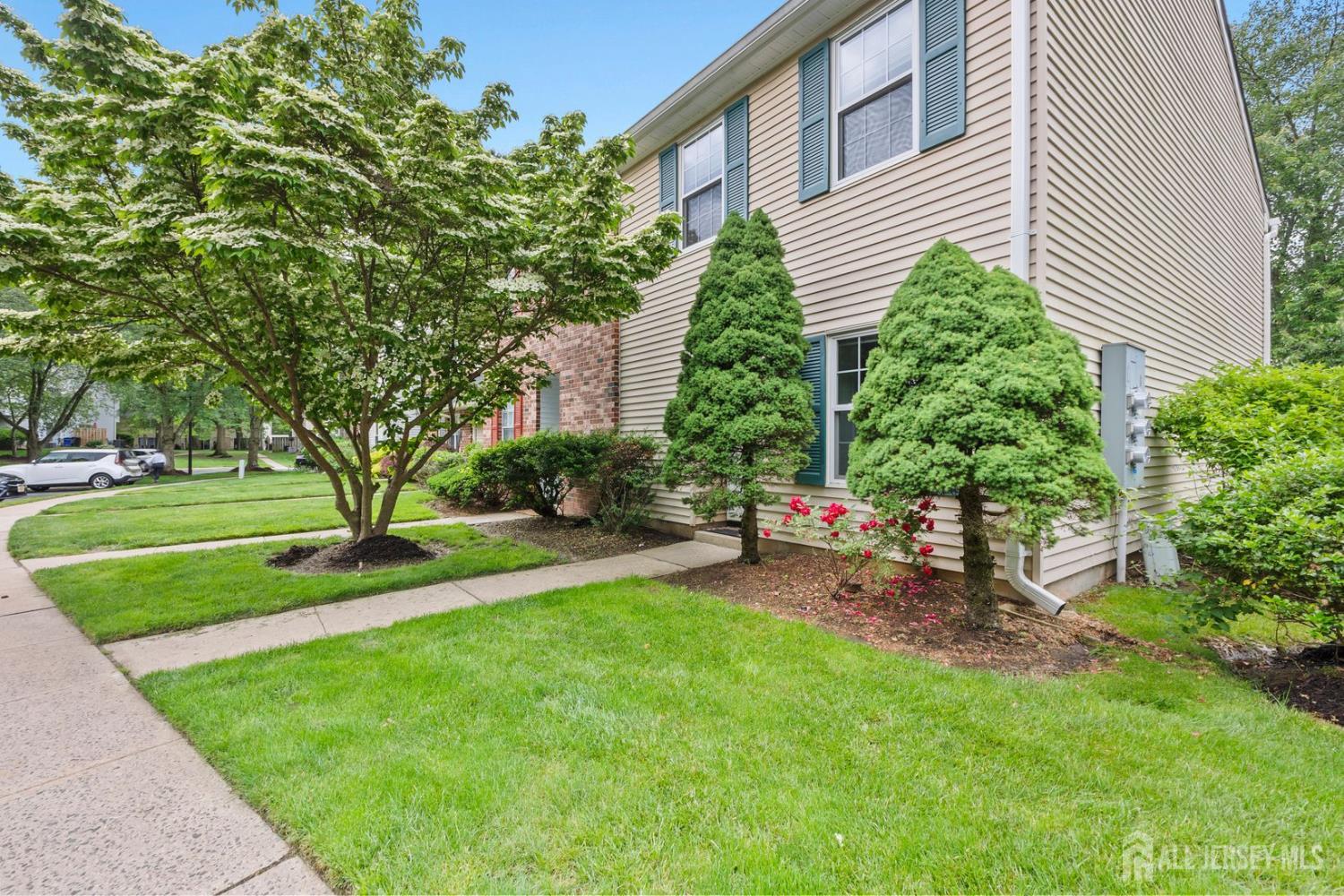 372 McDowell Drive Image 3