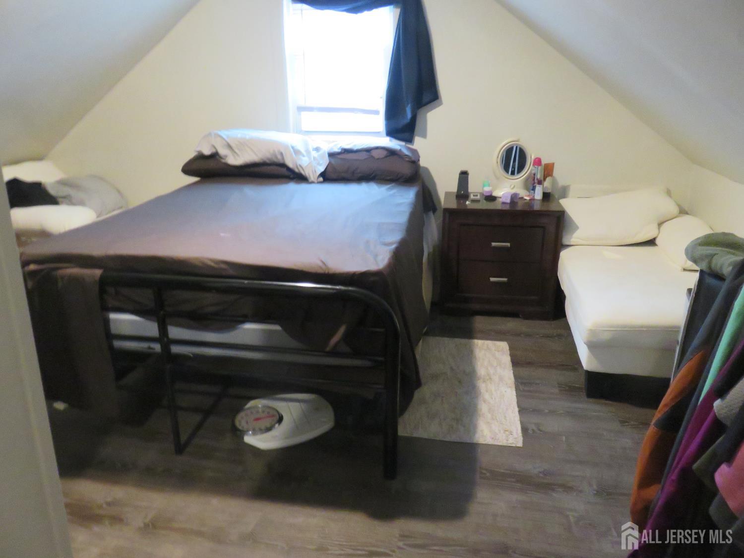 325 Goodwin Street, Perth Amboy, NJ, 08861 image 25