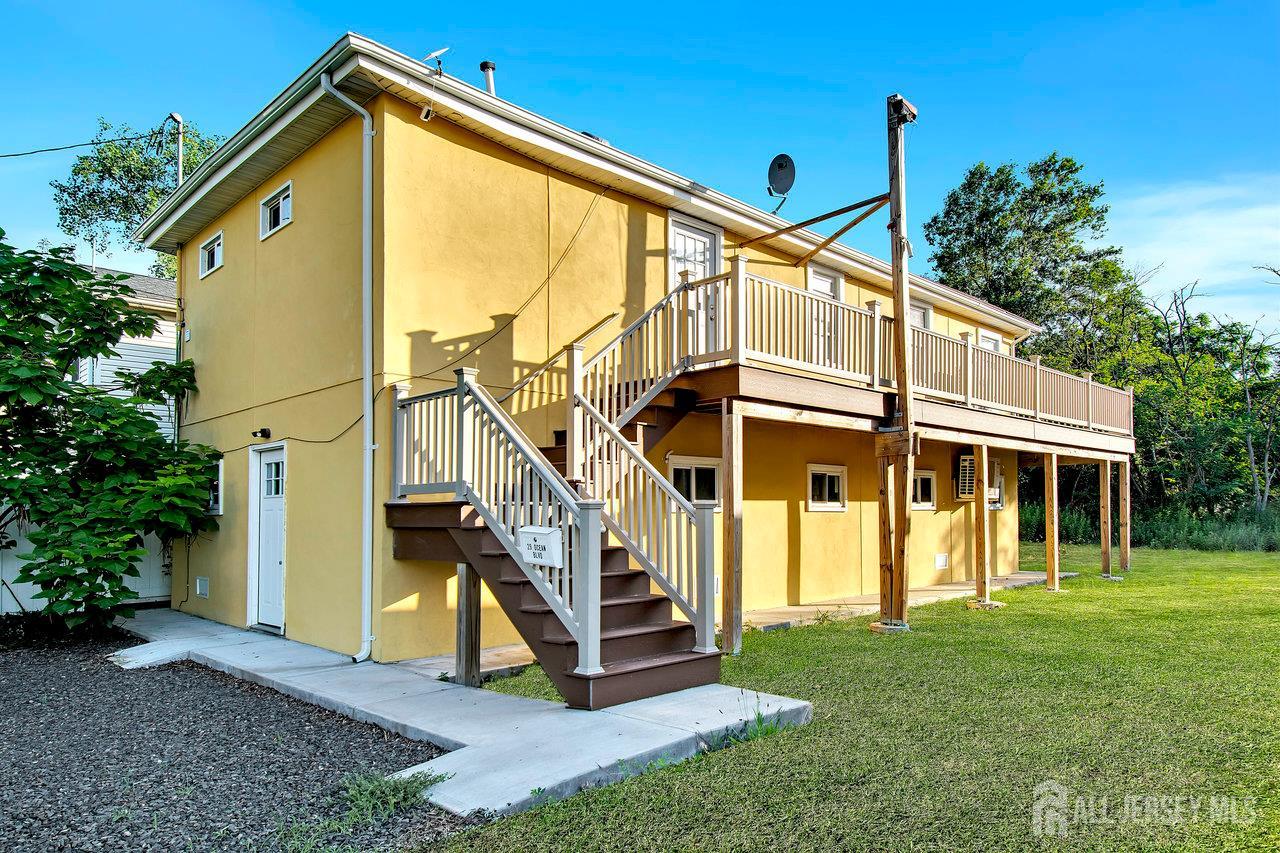 29 Ocean Boulevard Image 5