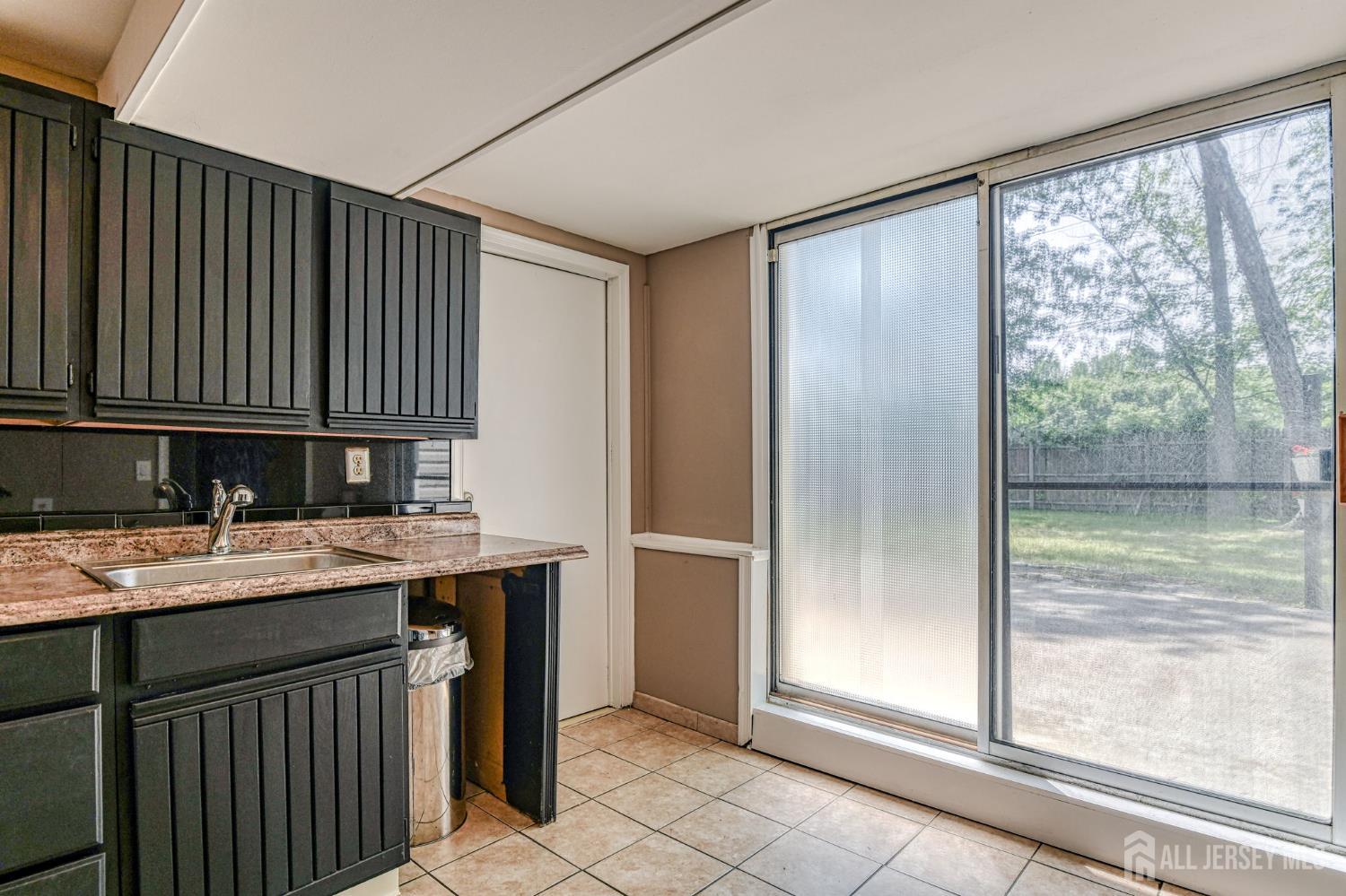 281 Cindy Street, Old Bridge, NJ, 08857 image 33