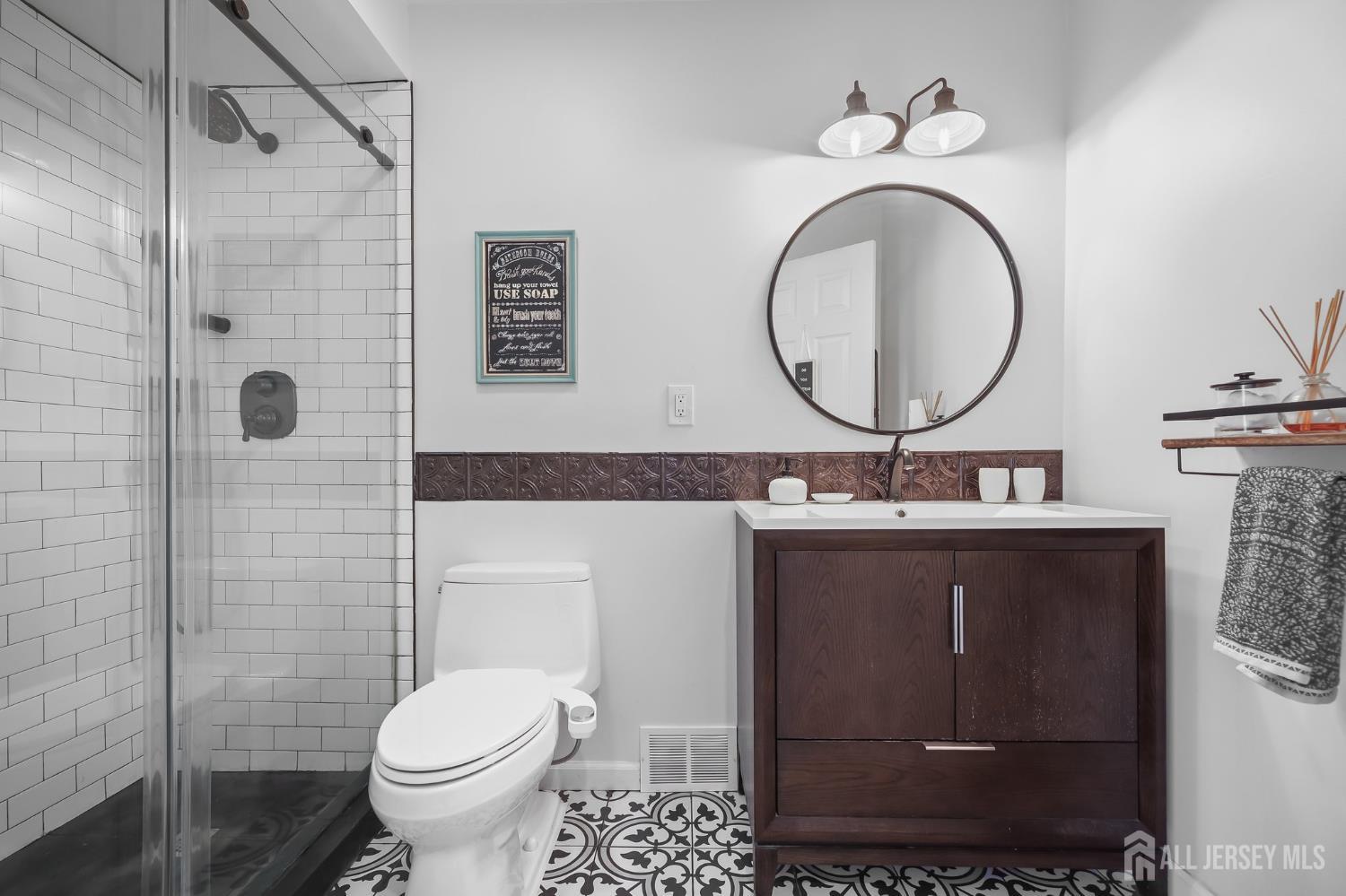32 Southwood Drive, Old Bridge, NJ, 08857 image 17
