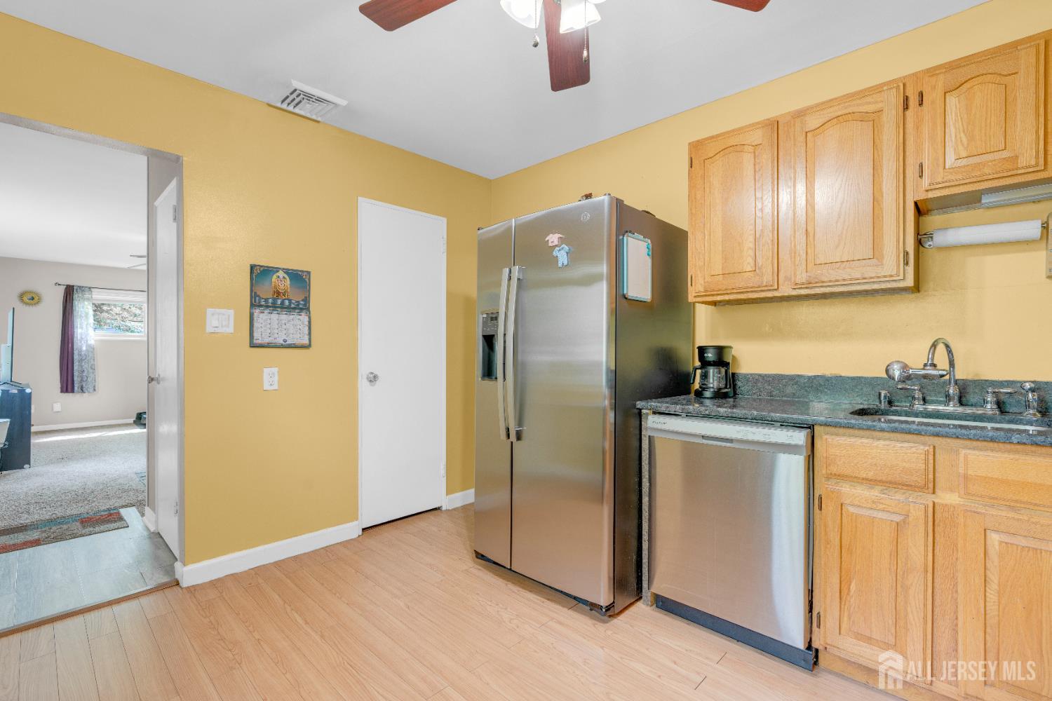 4 Dayton Road, Edison, NJ, 08817 image 11