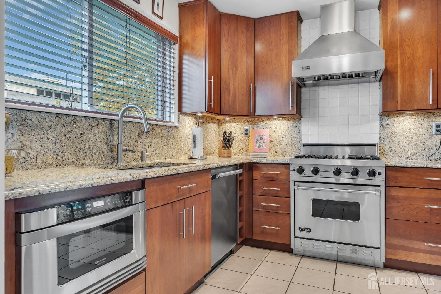 45 Victory Court, Old Bridge, NJ, 08857 image 10