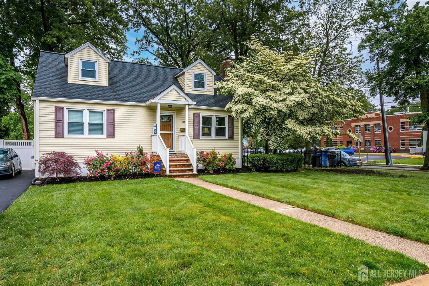 61 Thomas Street, Metuchen, NJ, 08840