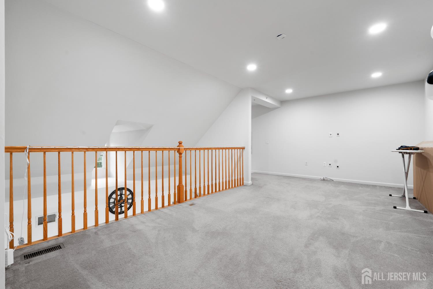 1060 Morning Glory Drive, Monroe, NJ, 08831 image 17