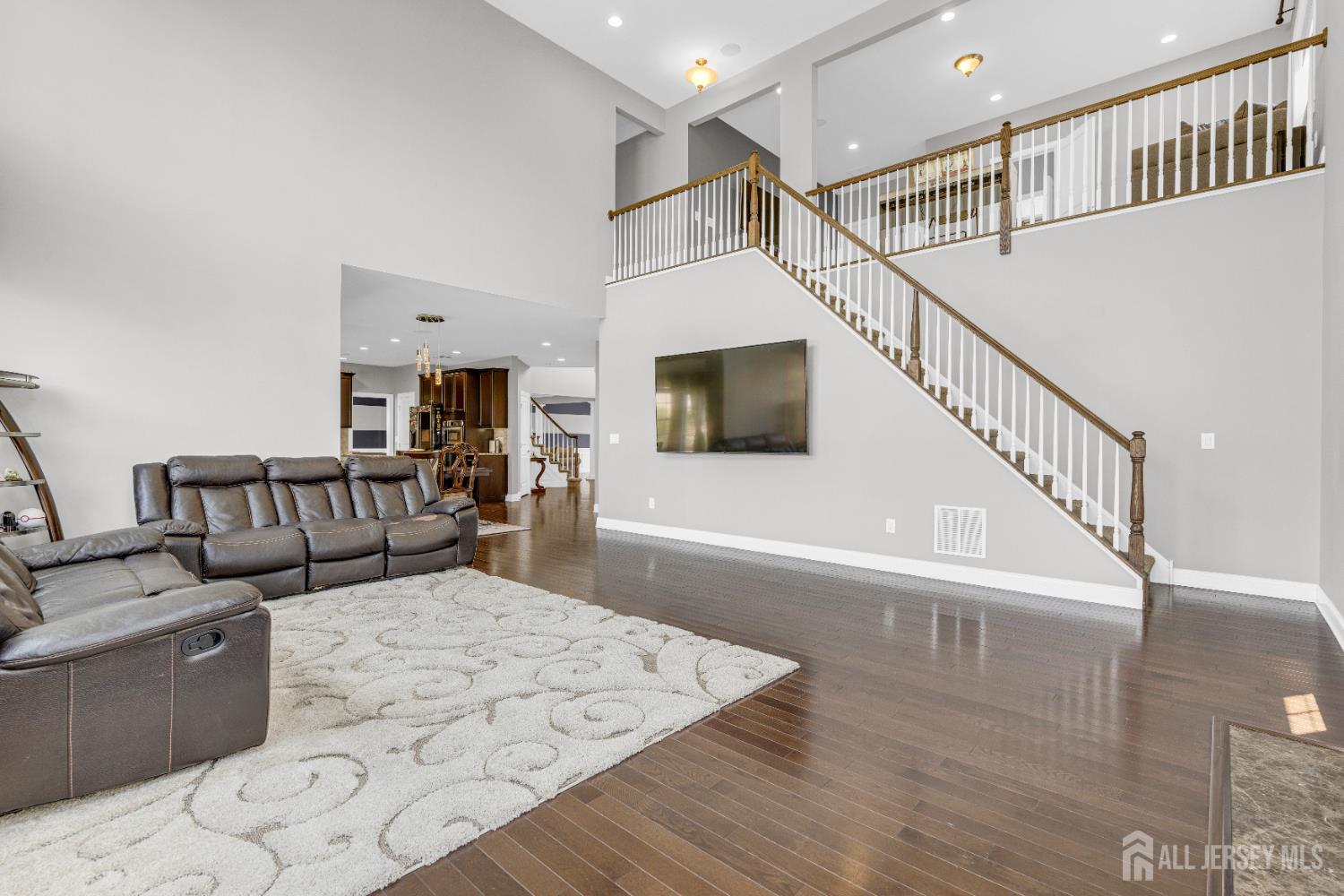 27 Greylynne Drive, Monroe, NJ, 08831 image 18