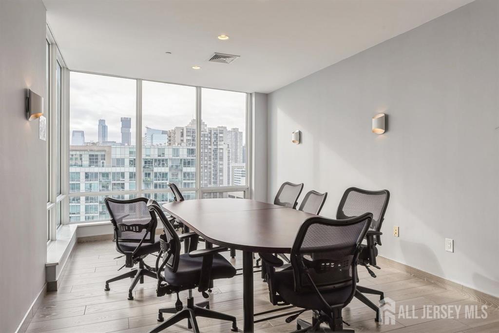 1 Shore Lane, Jersey City, NJ, 07302 image 33