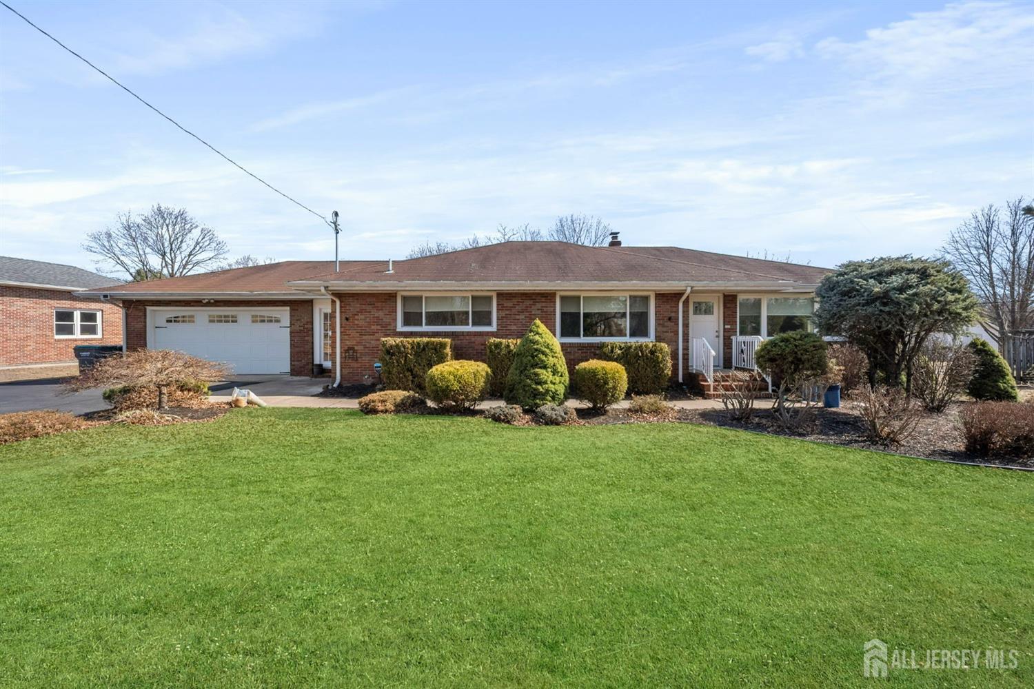 32 Cedar Grove Image 2