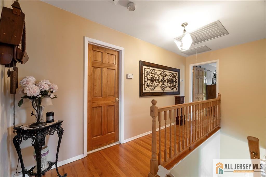 14 Devon Road, Edison, NJ, 08820 image 34