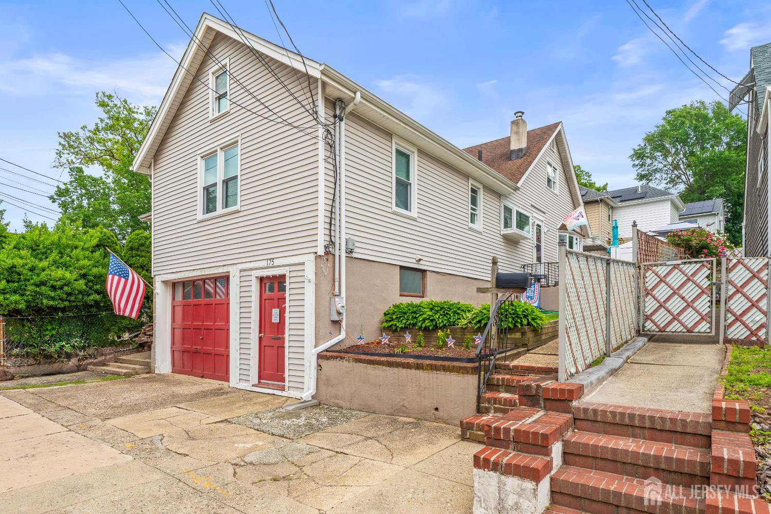 175 W Shore Avenue Image 3